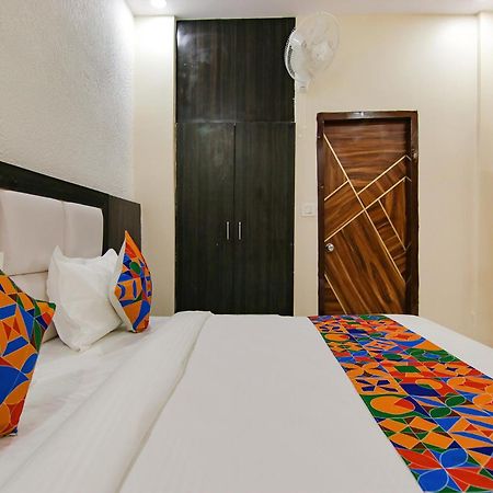 Fabhotel Palm Plaza Zirakpur Esterno foto