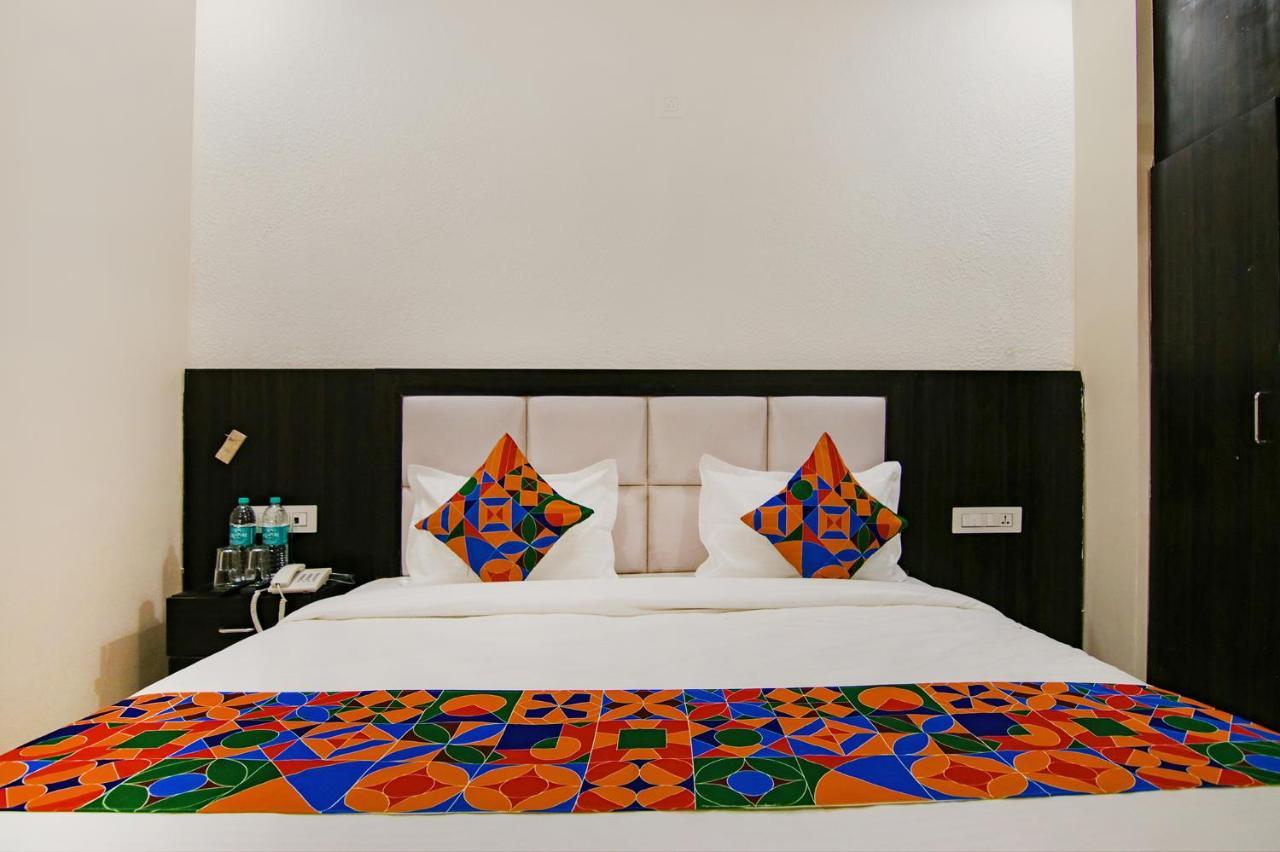 Fabhotel Palm Plaza Zirakpur Esterno foto