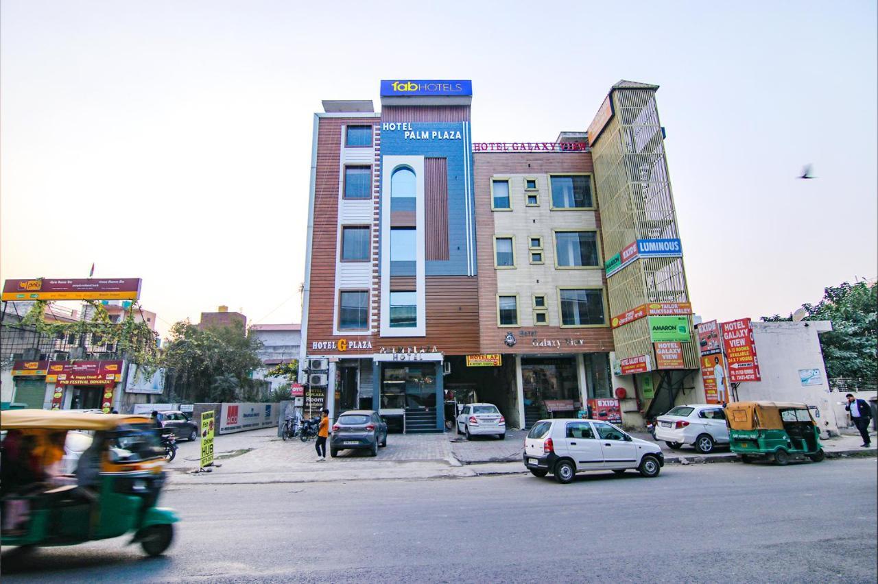 Fabhotel Palm Plaza Zirakpur Esterno foto