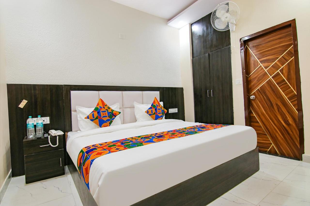 Fabhotel Palm Plaza Zirakpur Esterno foto