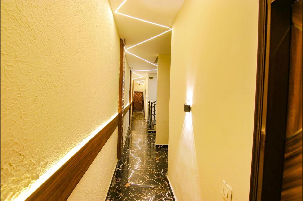 Fabhotel Palm Plaza Zirakpur Esterno foto