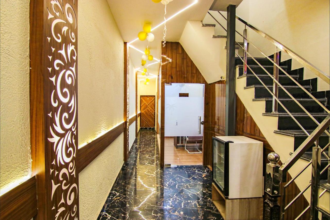 Fabhotel Palm Plaza Zirakpur Esterno foto