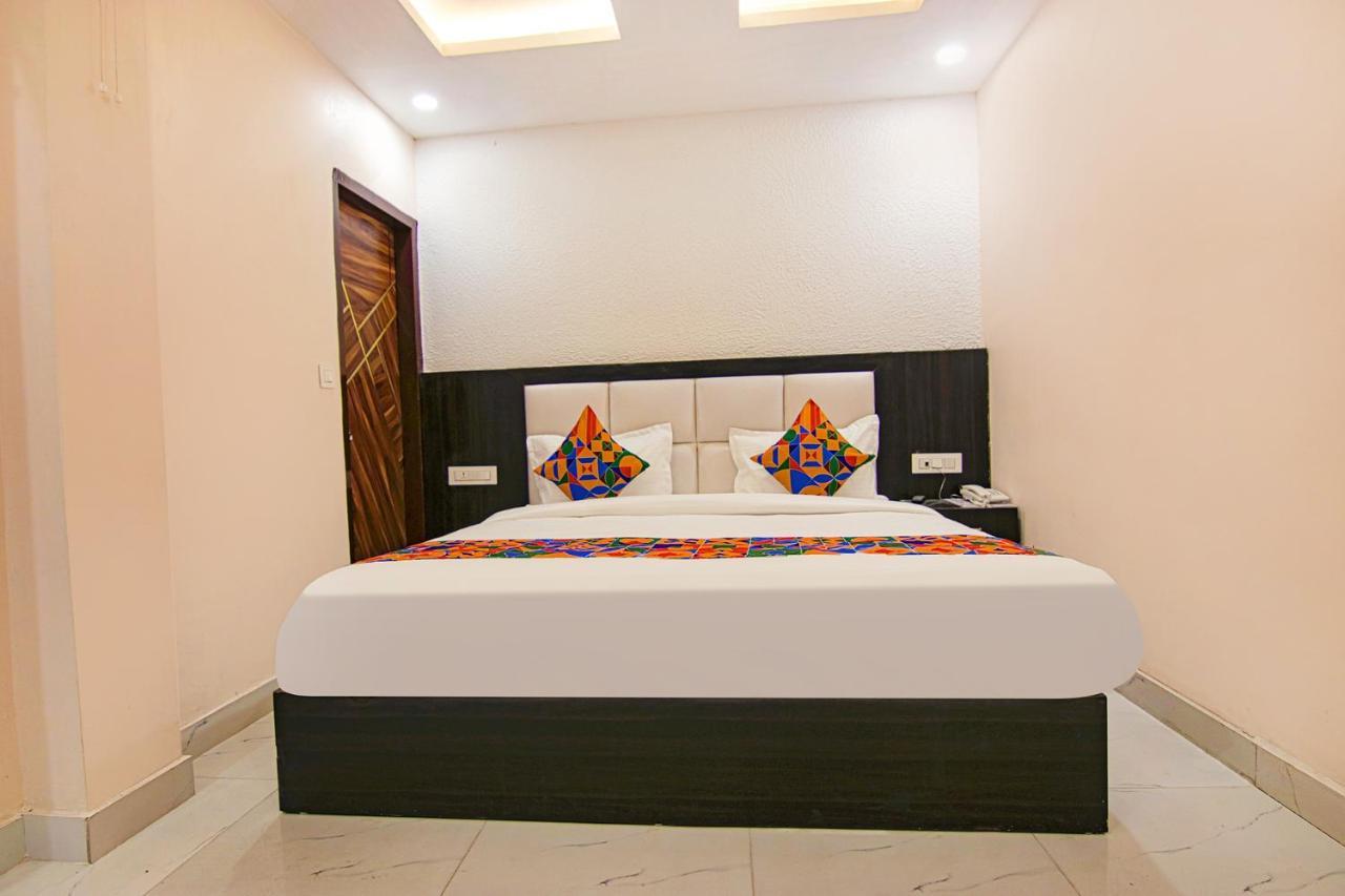 Fabhotel Palm Plaza Zirakpur Esterno foto